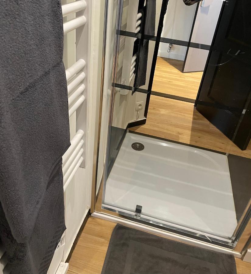 Neuf Et Chaleureux Dans Centre Apartment